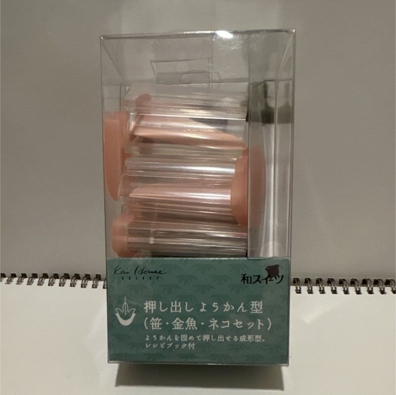 Kai House Select DL-7506 Wagashi/Cookie Cutter – Cat, Goldfish, Leaf