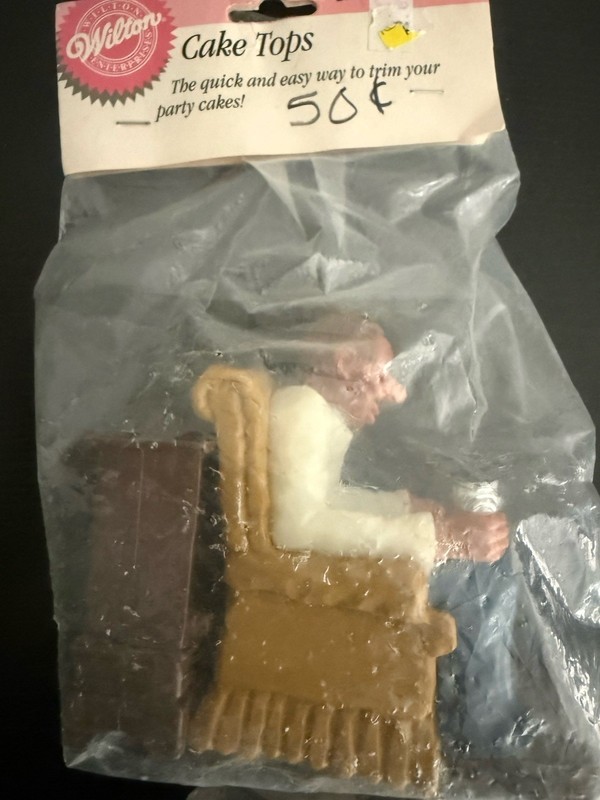 Lot 2 Vintage 1987 Wilton CAKE Tops Retired Old Man, Sick Man Beer Hungover gallery