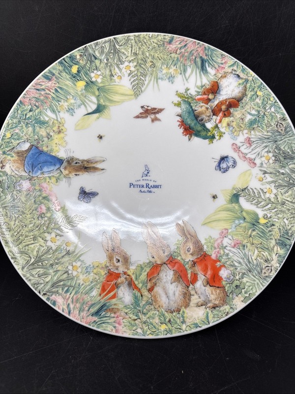 Beatrix Potter Peter Rabbit 10″ Cake Stand