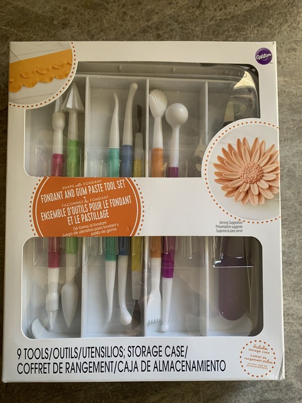 Wilton Fondant and Gum Paste Tool Set (9 Tools) NEW IN BOX