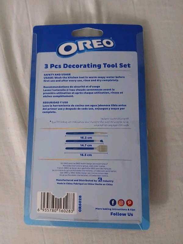 Oreo Baking Bundle Pastry Cutter Silicone Spatula Decorating Tool & Piping Bag. gallery