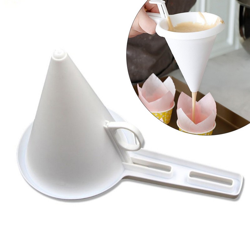 White Baking Funnel for Cake Decorating with Easy Wash and Practical Design gallery