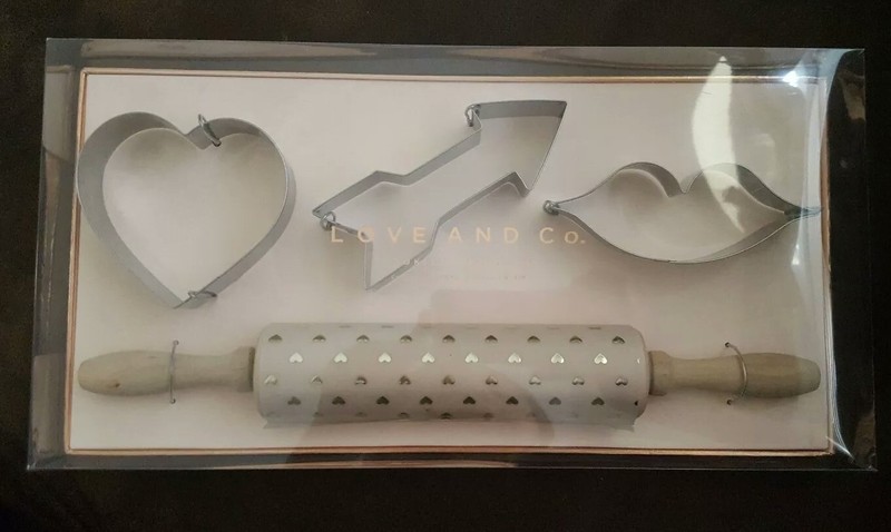 West Emory Valentines Cookie Making Set/Cutter Mini Rolling Pin~Heart/Arrow/Lips gallery