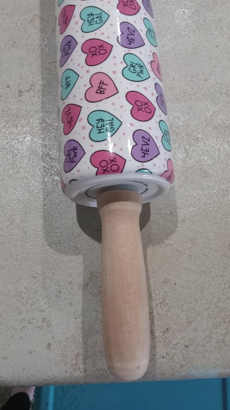 Bullseye Valentine’s Day Rolling Pin Candy Heart Ceramic Wood Target 2012 New gallery