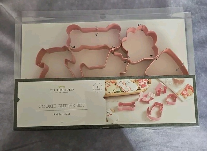 Threshold Cookie Cutter Set 5 Piece Set Stainless Steel Dog Shape Color Pink