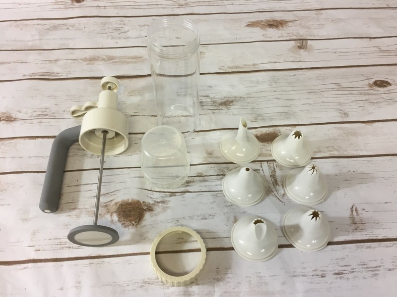 Pampered Chef Easy Accent Decorator 1778 Replacement Parts, U-Pick the Part gallery
