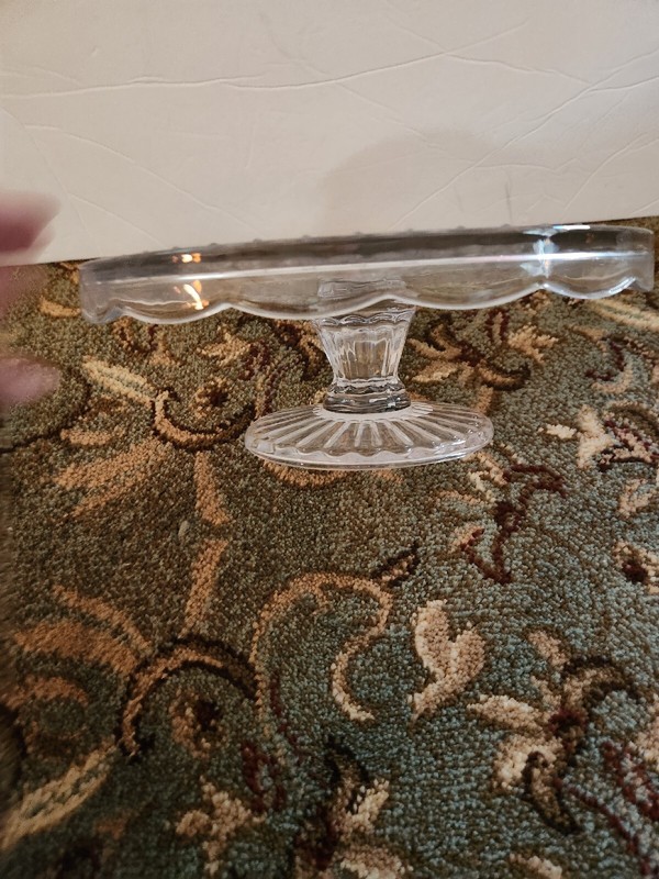 Brand New Pioneer Woman Cassie Clear Embossed Cake Plate! gallery
