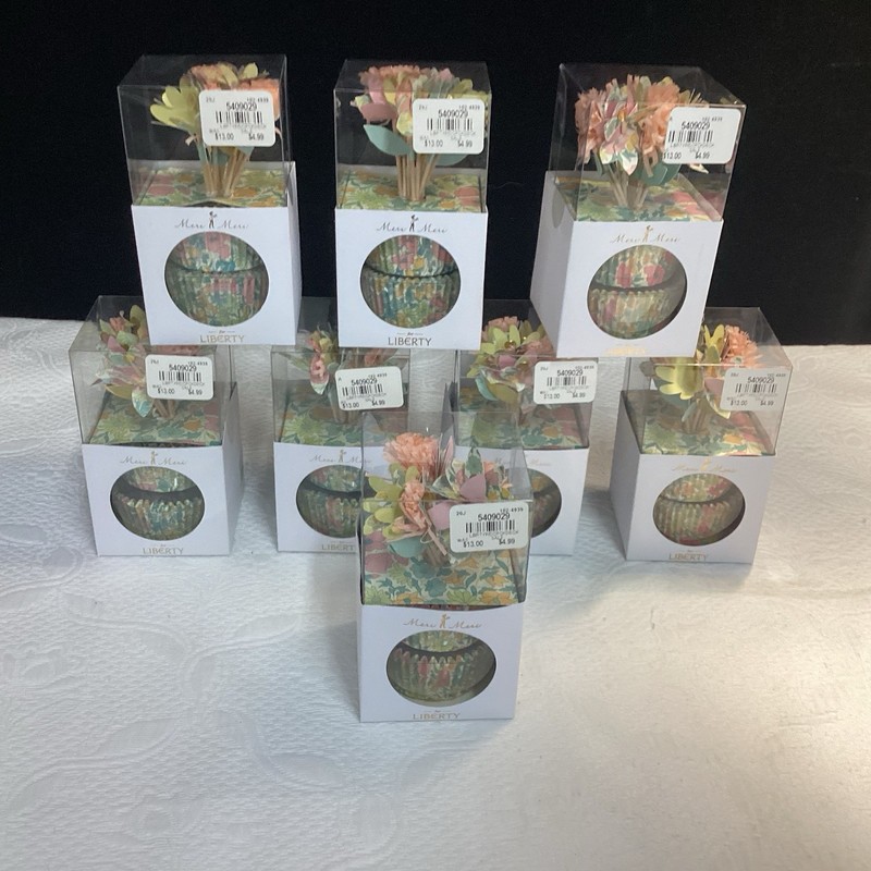 Lot Of 8 Williams Sonoma Floral Baking Cups Liners & Picks/Toppers Ttl 304 PCs. gallery