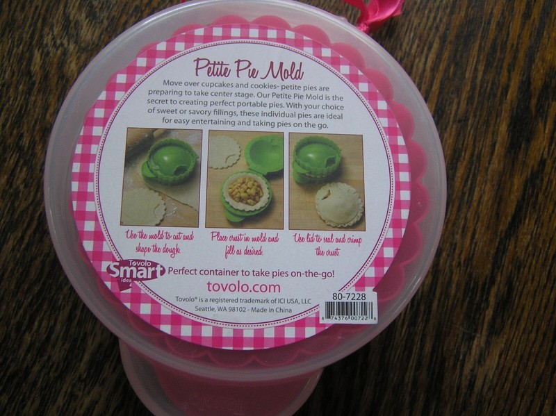 Tovolo Petite Pie Mold HEART Shape Miniature Hand Pie w/ Recipes & Case~~NEW!! gallery