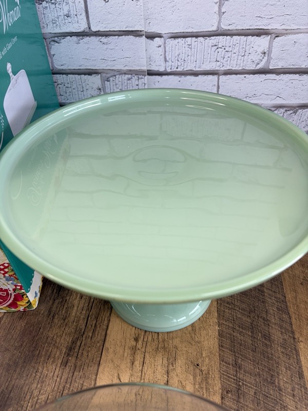The Pioneer Woman Timeless Beauty Jade Green 10" Cake Stand with Glass Cover New gallery