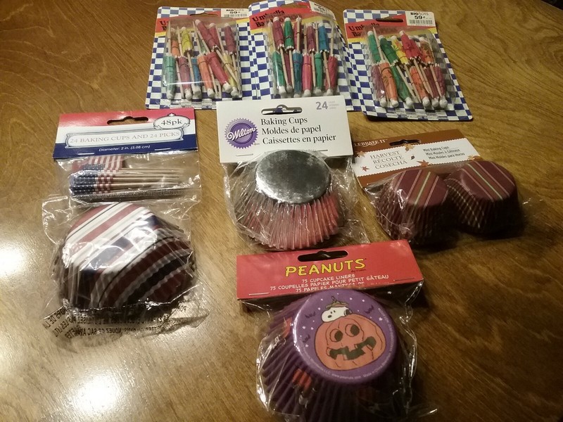 Baking Cups Standard & Mini & Picks Peanuts Patriotic Harvest Lot New  gallery