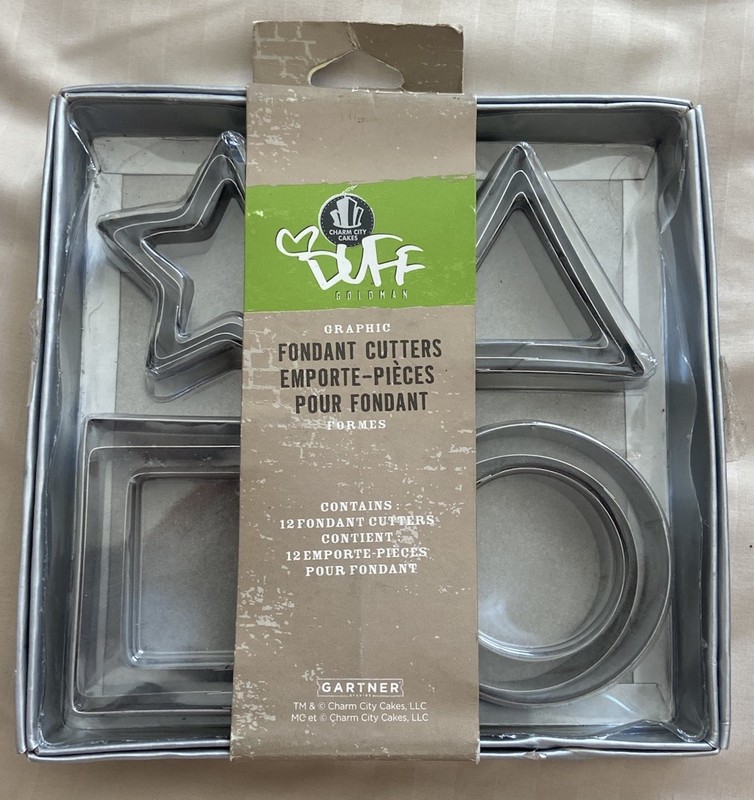 Duff Goldman Charm City Cakes 12 Fondant Cutters Set Stars, Circles, Squares...