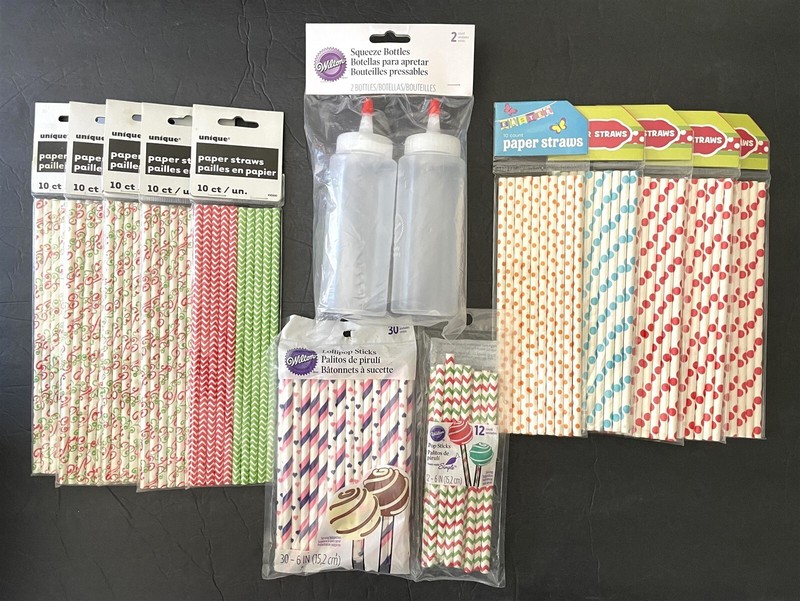 Wilton Squeeze Bottles & 42 Lollipop Sticks + 100 Paper Straws / Pop Sticks