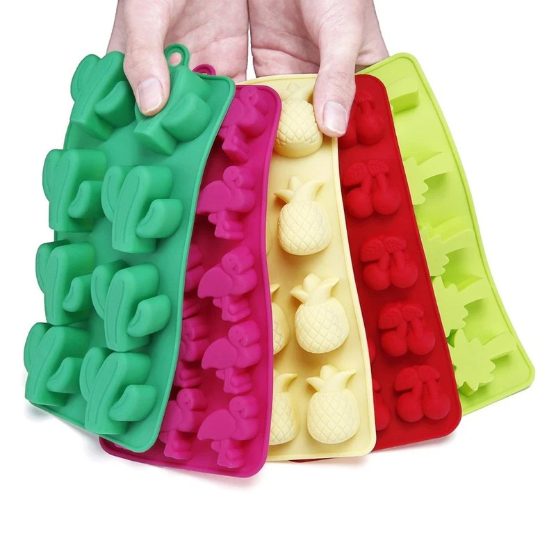 5 Pack Hawaiian Tropical Themed Ice Cube Tray Summer Silicone Molds gallery