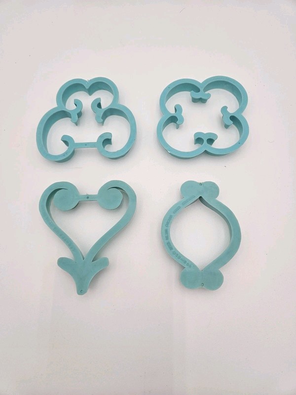 Vintage 1972 Wilton Card Cookie Cutters, Set Of 4