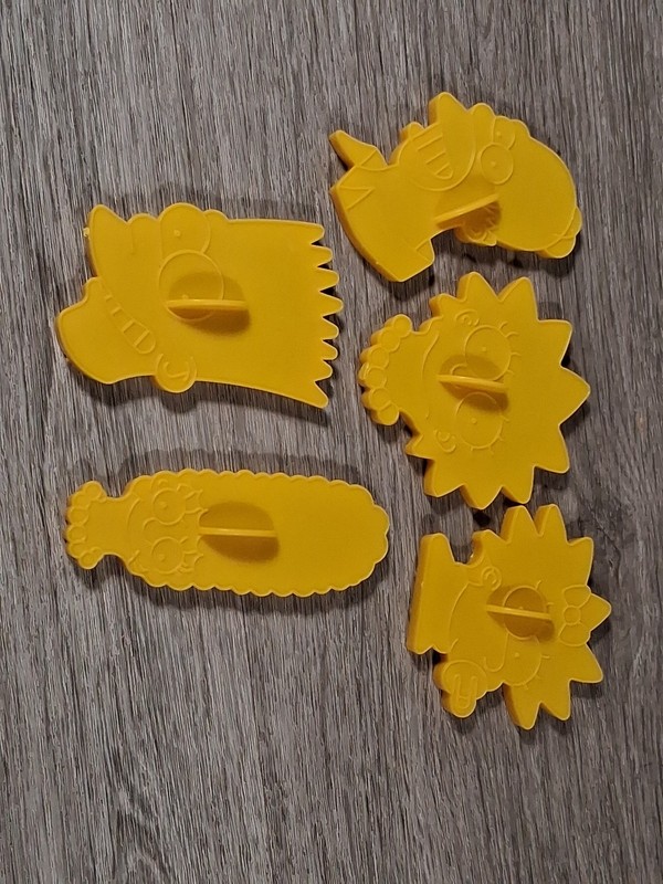 Vintage 1990 Wilton THE SIMPSONS Plastic Cookie Cutters Set Of 5 gallery