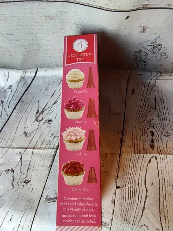 NEW Nordic Ware Seasonally Sweet Frosting Decorator Set Cupcakes Cakes gallery