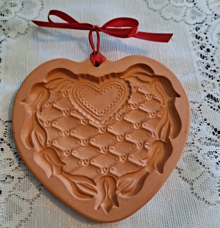 Vintage Cotton Press Quilted Heart Terra Cotta Clay Mold 90’s Decor