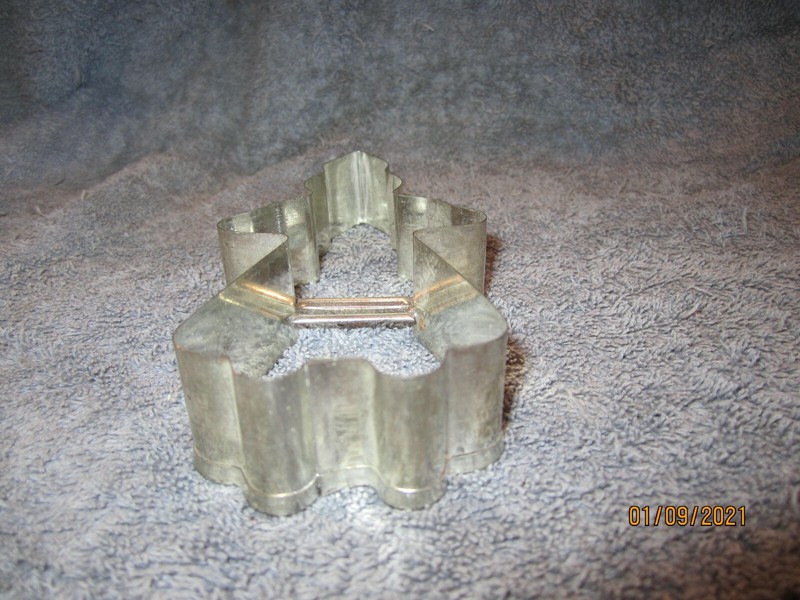 Large Tin Tin Man Cookie Cutter gallery