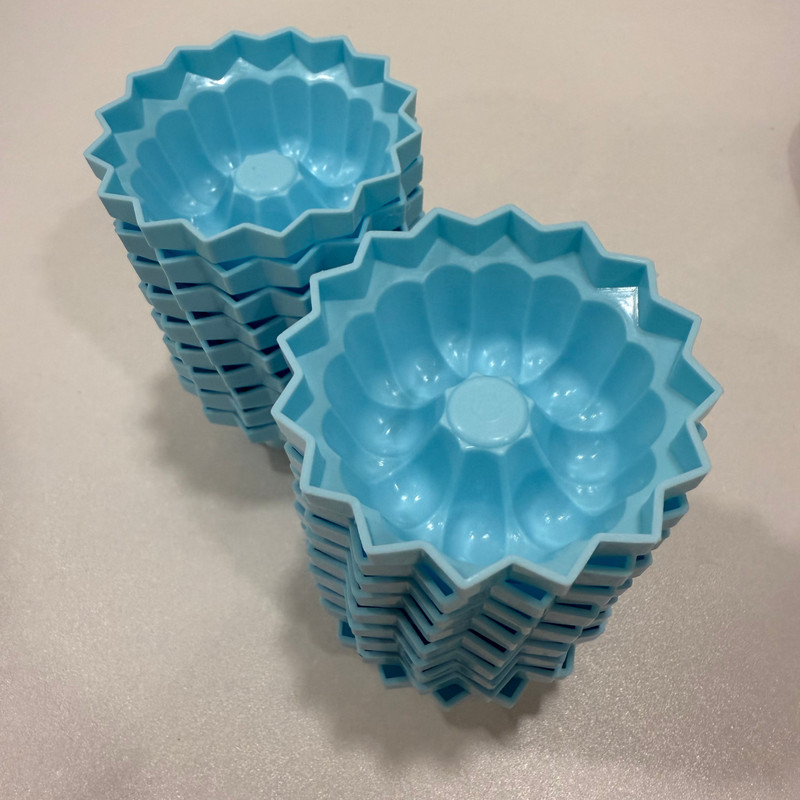 Talam Pichi Puto Kutsinta Jelly Lompang Apam Steam Plastic Cup Molder [36 PCS] gallery