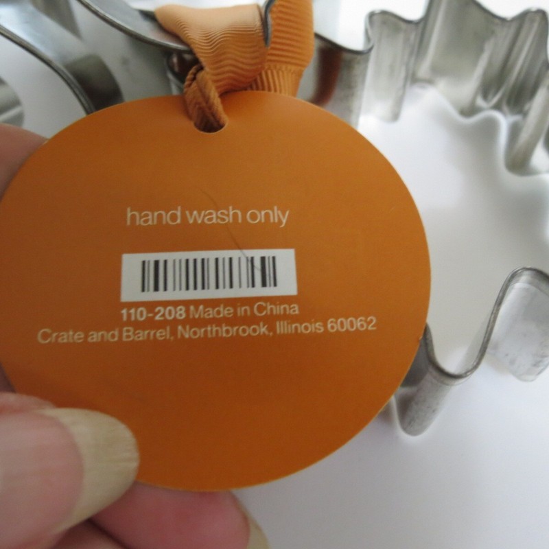 NWT Crate & Barrel Fall Cookie Cutters Metal Leaf Acorn Squirrel gallery