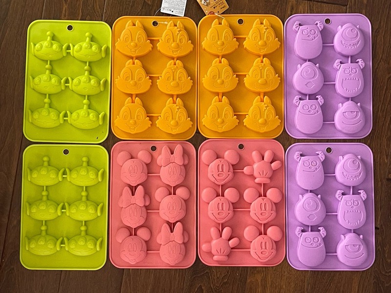 DAISO Disney Silicone Cake Chocolate Mold Set Of 8 Mickey Minnie Chip Dale Sully