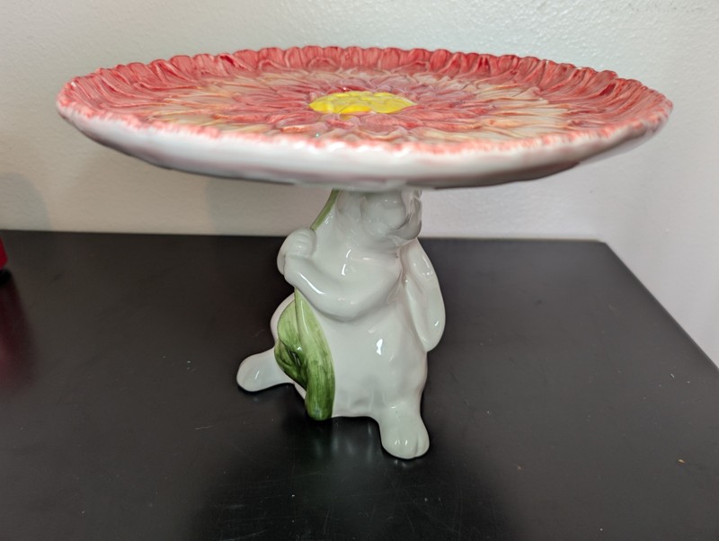 Pier 1 Bunny Rabbit w/Poppy Flower Cake Stand 8″ Tall