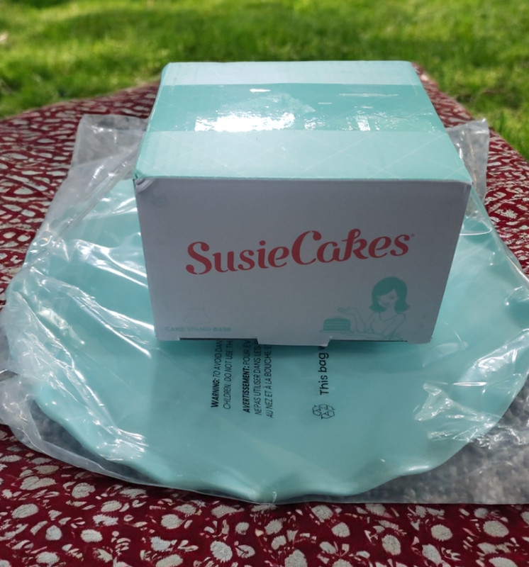 Susie Cakes Cake Stand, Limited Edition, Turquoise, 2 Piece, Vintage in Box