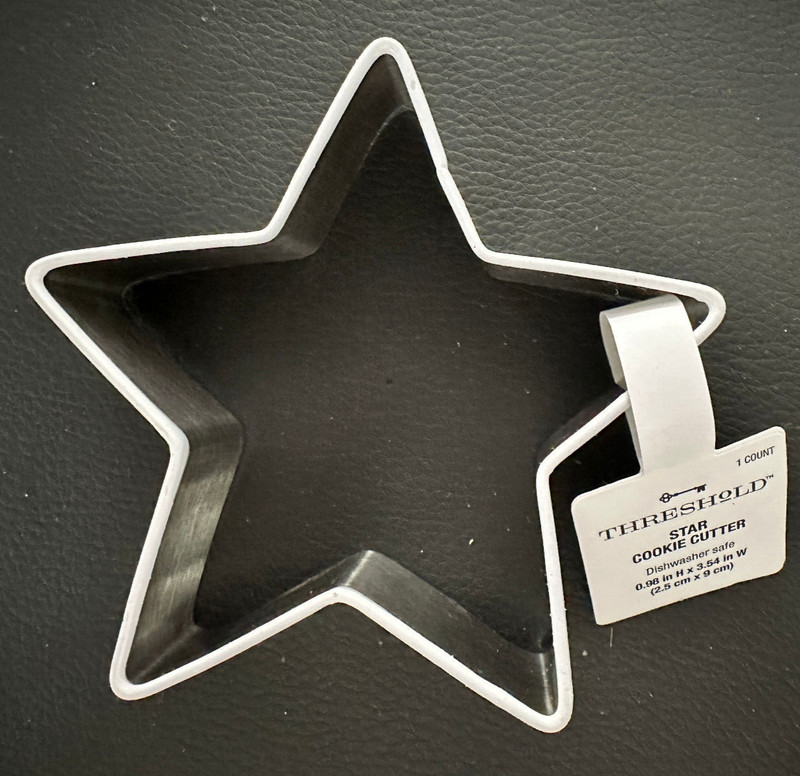 Threshold Metal Star Cookie Cutters Dishwasher Safe 0.98in H X 3.54in W
