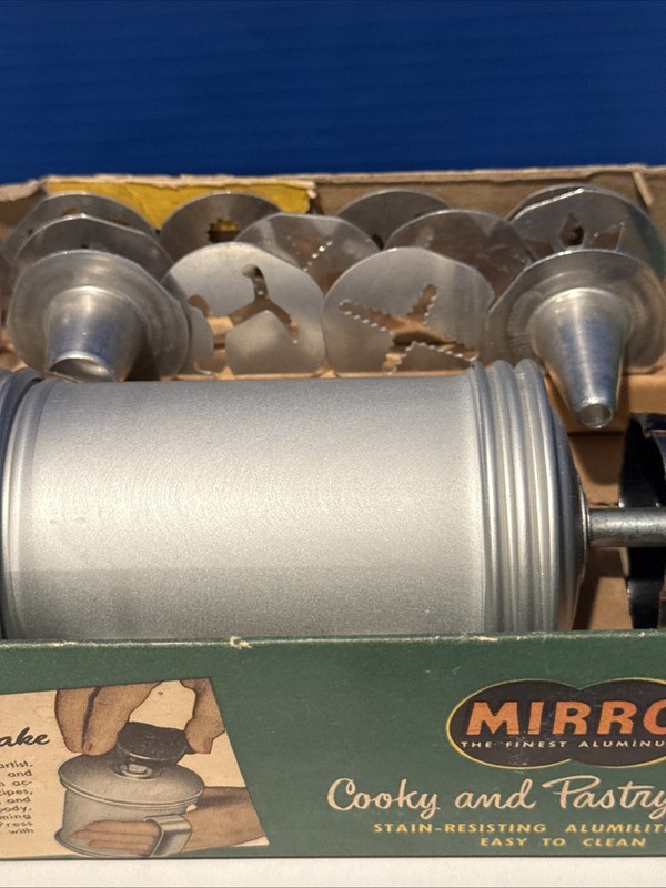Vintage Mirro Cooky & Pastry Press - 12 Cookie Forms & 3 Pastry Tips gallery