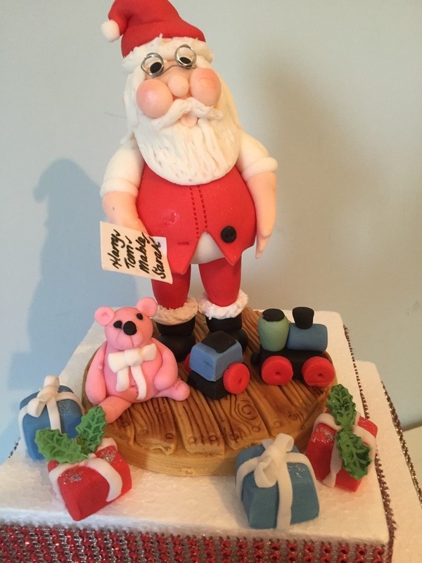 Edible BESPOKE 3 FIGURE FOR XMAS CAKE Cake Decoration Cake Topper
