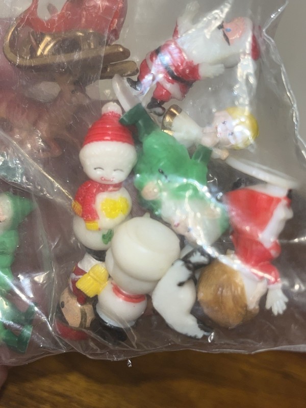 Vintage Christmas Holiday Cake Toppers Santa Claus Sleigh Reindeer New Unopened gallery