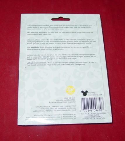 Wilton MICKEY MOUSE Cookie Cutter & Embosser / Stamp - Disney Christmas - NEW gallery