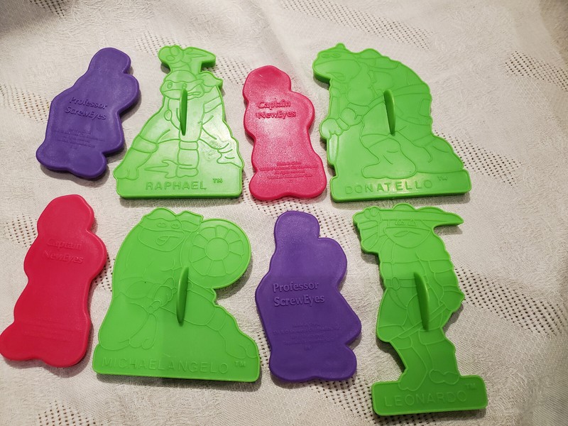 Mixed lot Wilton Cookie Cutters Teenage Mutant Ninja Turtles + Dinosaur's Story gallery