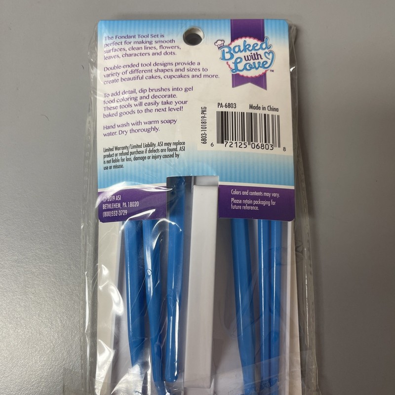 BAKED WITH LOVE NEW 7 Piece FONDANT TOOL SET gallery