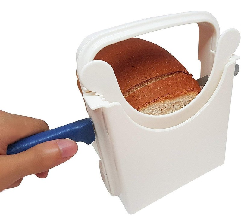 Bread Slicer Guide for Homemade Bread – Lightweight, Foldable, 4 Slice Thickness