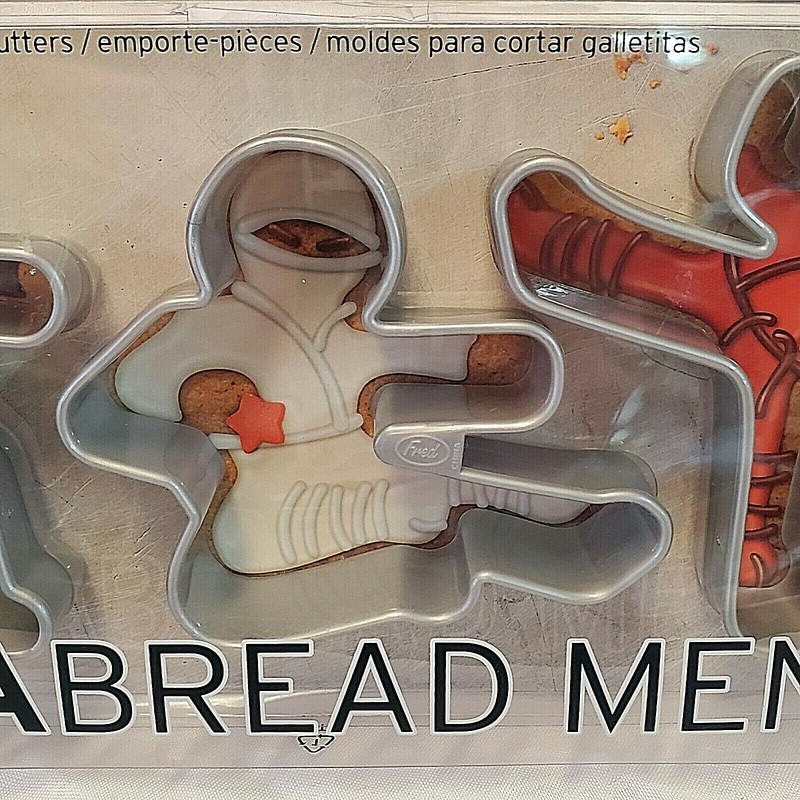 FRED NINJABREAD MEN NINJA COOKIE CUTTERS SET OF 3 FUN KARATE BAKING KIDS PARTY gallery