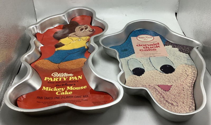 Lot of 2 New Vintage Wilton Disney Cake Pans Donald Duck Mickey Mouse 1978