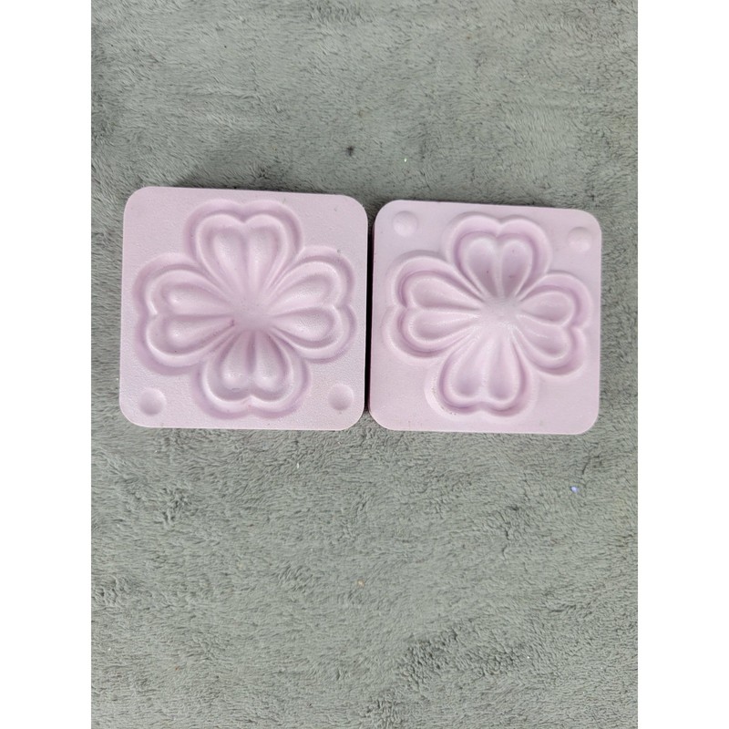 Plastic Soap Mold 4 Petal Flower Shape Crafting Baking Supplies