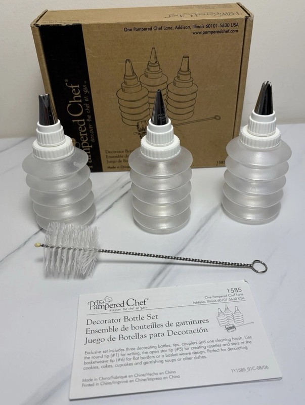 Pampered Chef Icing Decorator Bottle Set 1585 Cake Cookie Kit