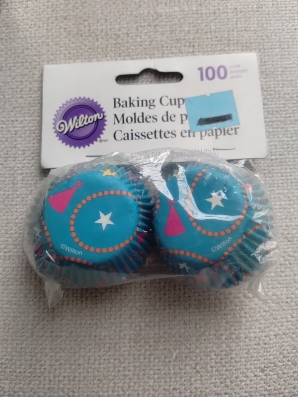 Birthday Hat Mini Cupcakes Liners Baking Cups 100 ct New gallery