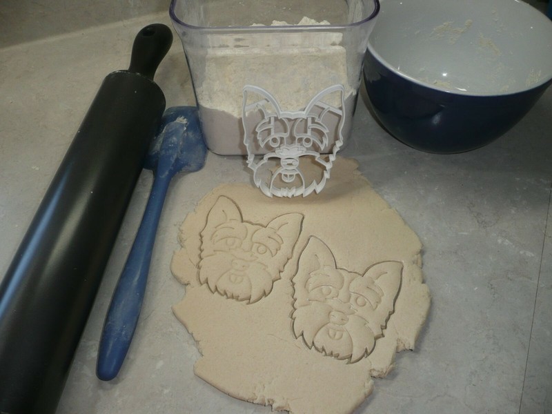 YORKSHIRE TERRIER DOG FACE DETAILED TOY BREED COOKIE CUTTER USA PR3854 gallery