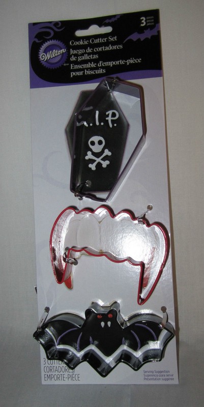 Wilton Cookie Cutter Cutters Metal Set Lot of 3 Halloween Bat Teeth Tombstone