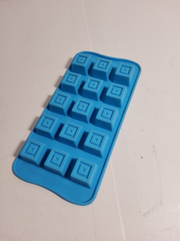 Silicone Square Mold Tray 15 Cavity Chocolate Candy Ice Cube Soap Wax Melt Blue