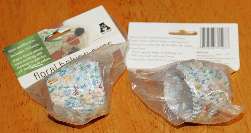 Acme ~ 75 COUNT FLORAL BAKING CUPS,LINERS (Mini Size) Set of 2 pks #W70127 – New