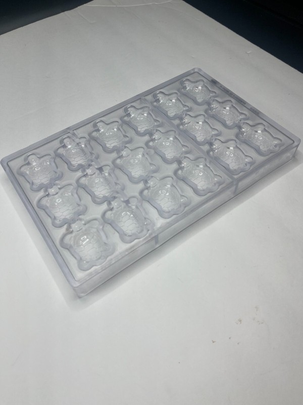 Chocolate World Polycarbonate 18 Cavities Turtle Chocolate Mold CW2222