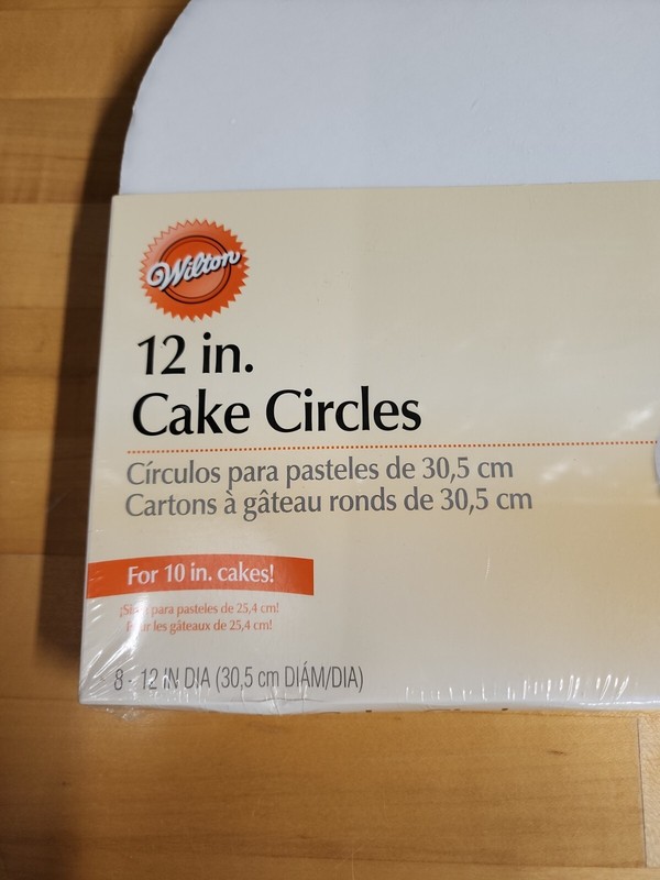 Cake Boards-12" Round White 8ct Pkg -W2104129 New/Sealed gallery