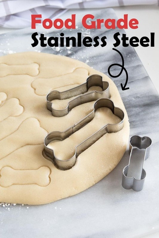 Dog Bone Cookie Cutter Set, Stainless Steel, 3-Piece gallery
