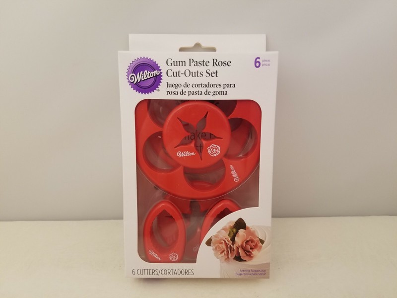 WILTON Gum Paste Rose Cut-Outs Set | 6 Pieces | Make Gum Paste Roses | 417-7556