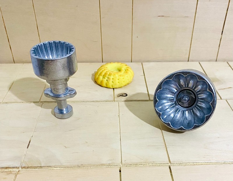 Cookie Metal Mold Hard kitchen Tool Supply Heavy Mould Press bottom Sweet Mamoul